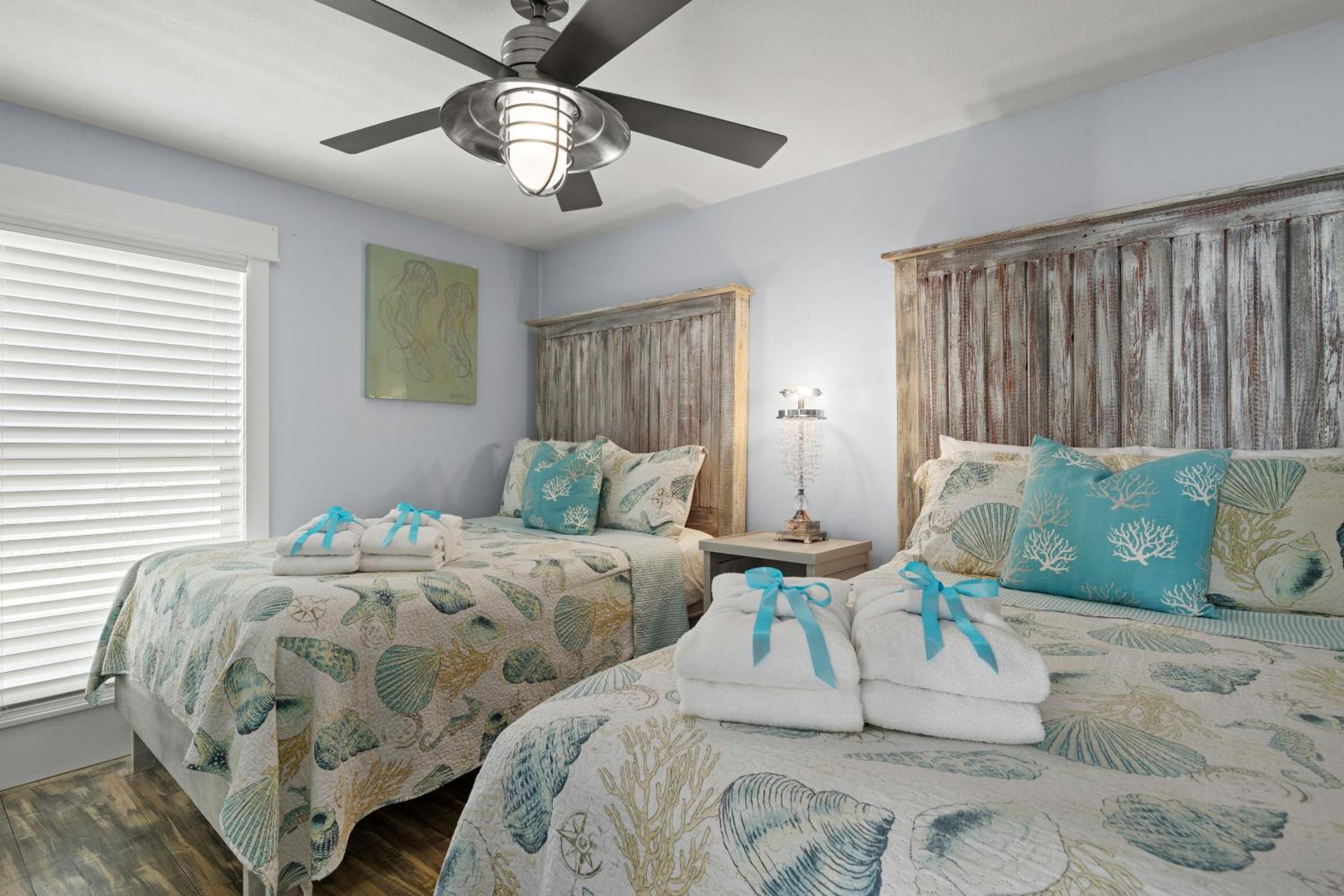 Luxury Gulf Front Property! Directly On The Beach! Sleeps 15! Panama City Beach Εξωτερικό φωτογραφία